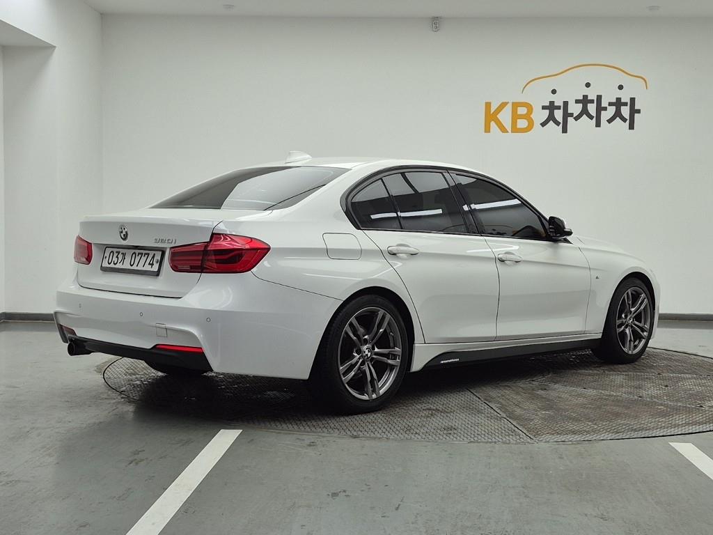 BMW 3 series - Vista 4