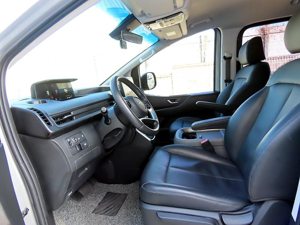 HYUNDAI Staria - Vista 5