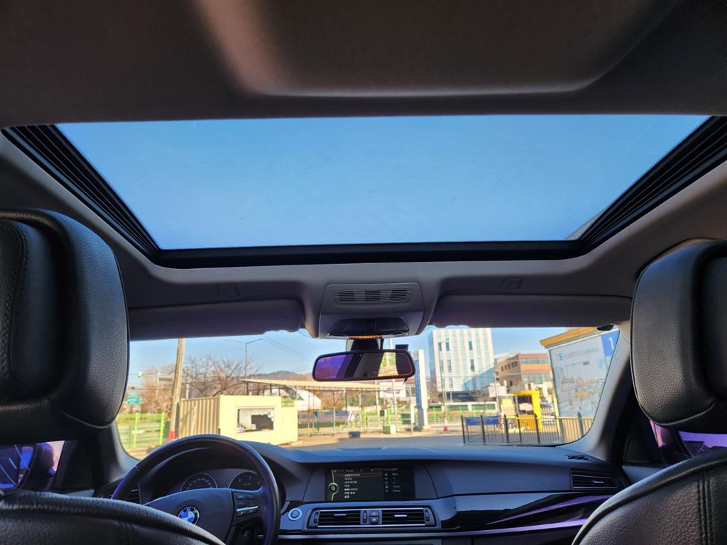 BMW 5 Series - Vista 8