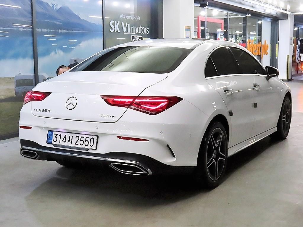 Mercedes Benz CLA Class - Vista 4