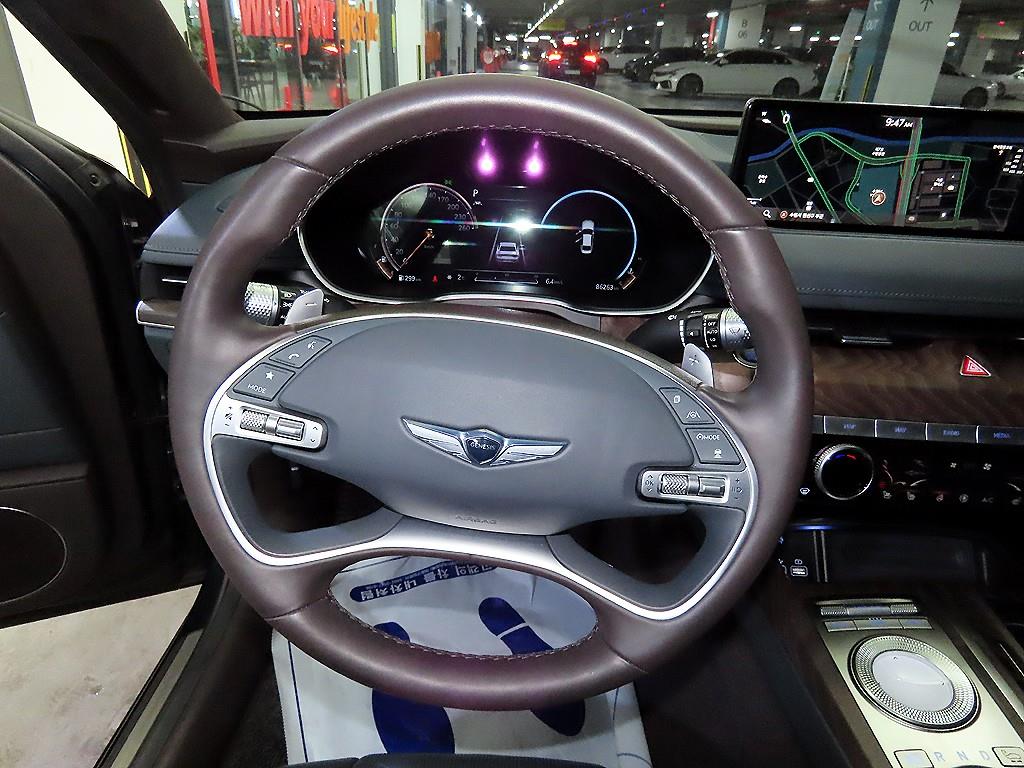 Genesis G80 - Vista 8