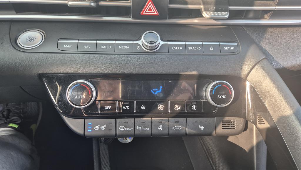 HYUNDAI Avante - Vista 7