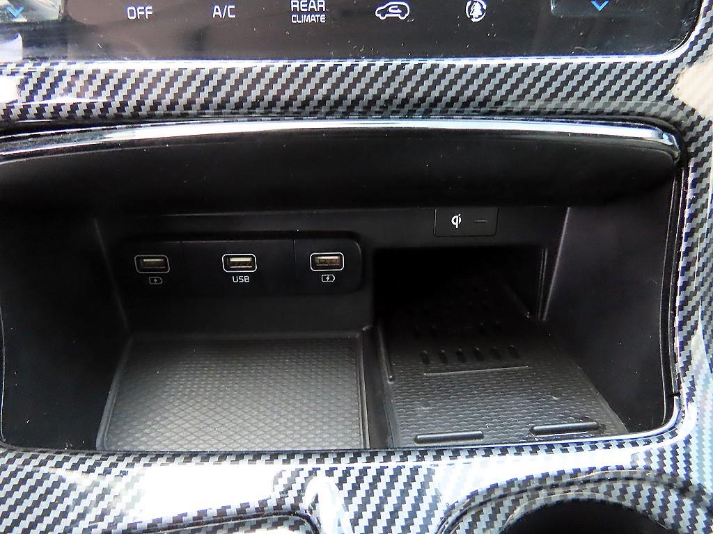 KIA Carnival 2023 Blanco - Importación desde Corea - HF Imports Iquique - Foto 14