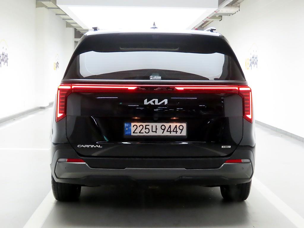 KIA Carnival - Vista 3