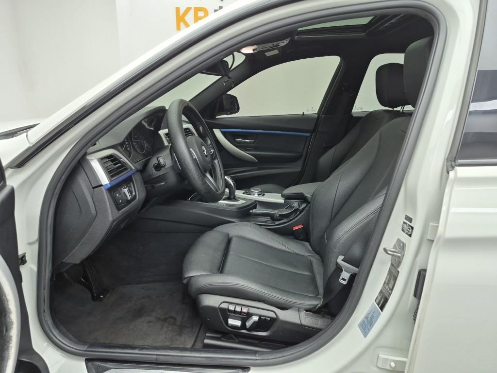 BMW 3 series - Vista 11