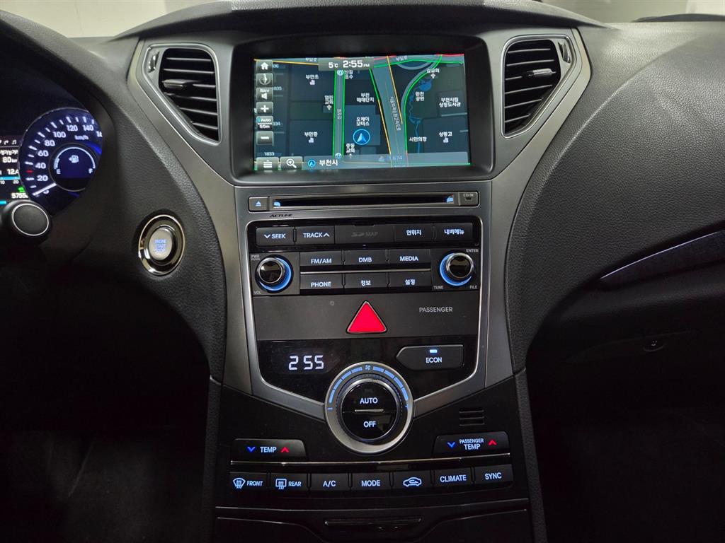 HYUNDAI Grandeur - Vista 11