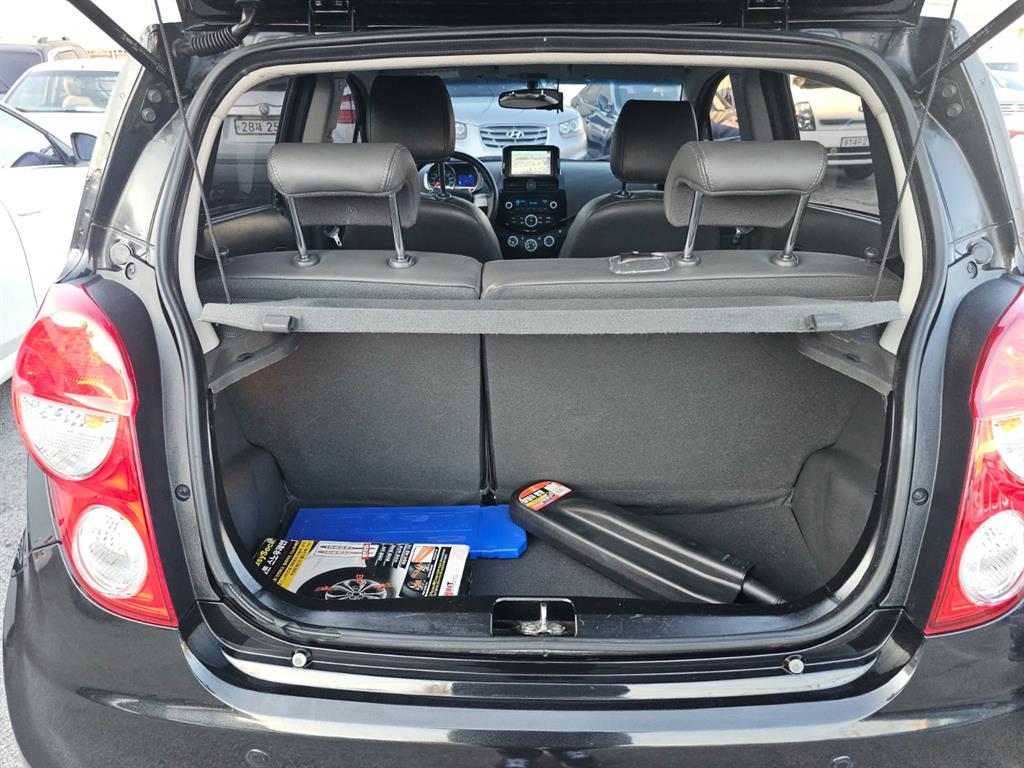 Chevrolet Spark - Vista 11