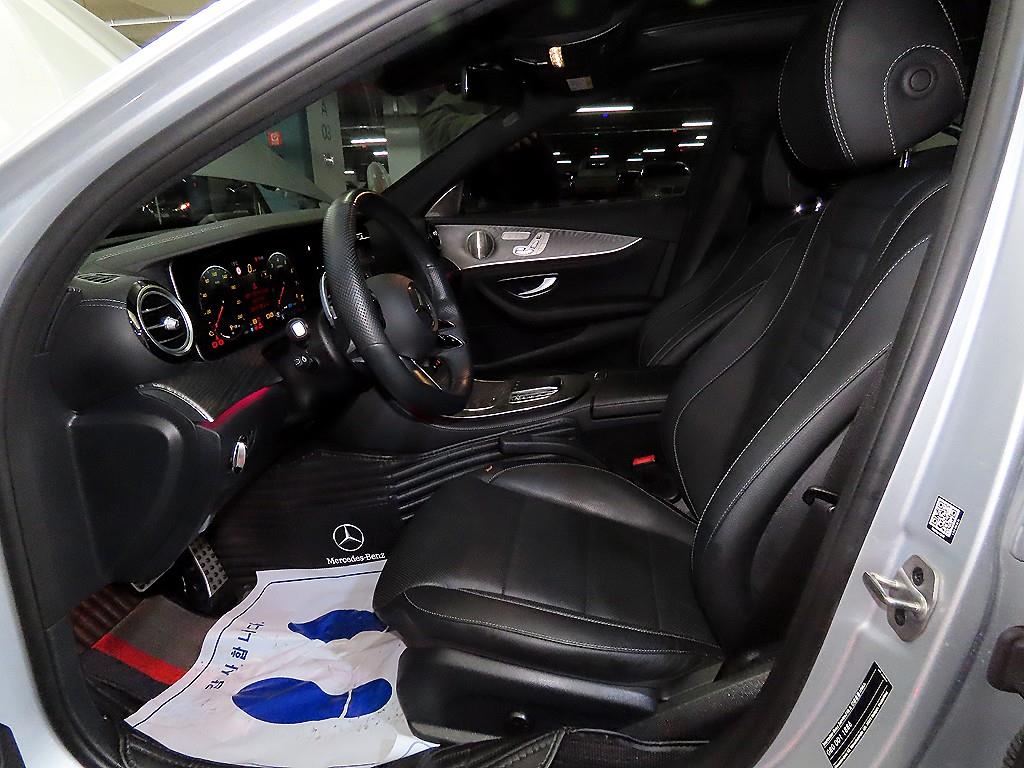 Mercedes Benz E class - Vista 6