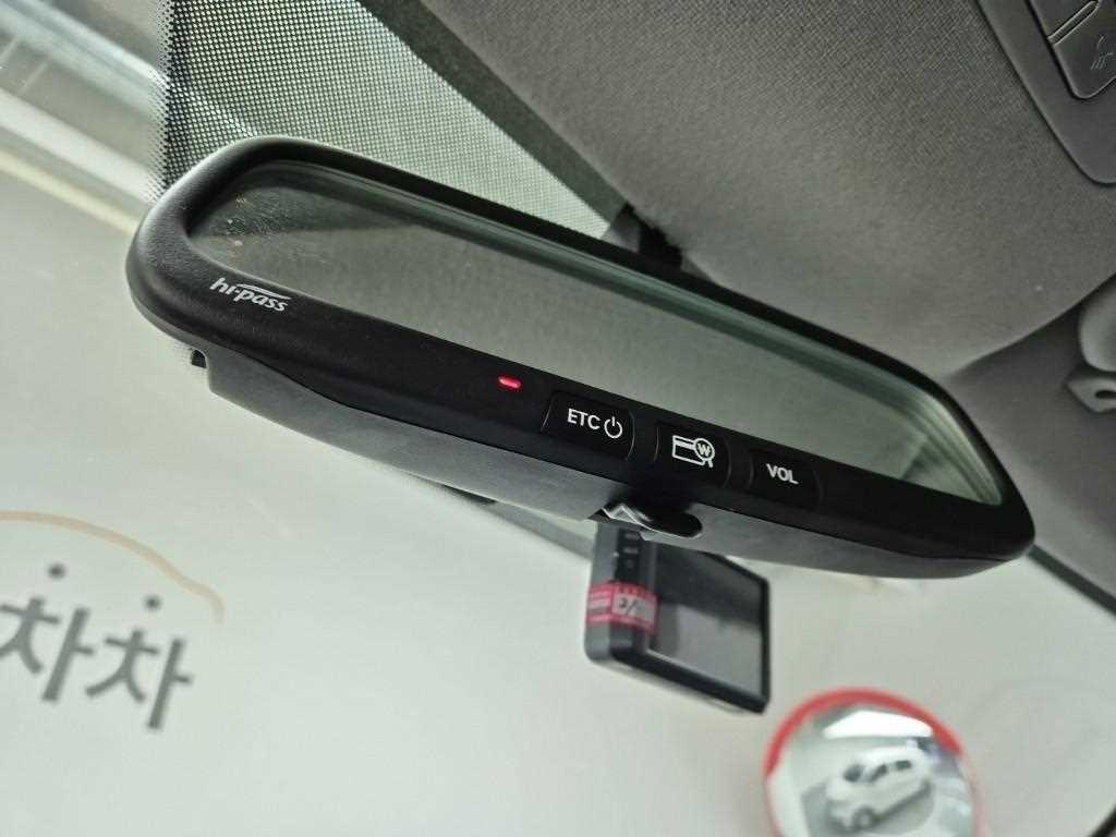 HYUNDAI Starex 2021 Blanco - Importación desde Corea - HF Imports Iquique - Foto 15