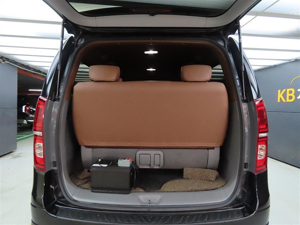 HYUNDAI Starex 2016 Negro - Importación desde Corea - HF Imports Iquique - Foto 18