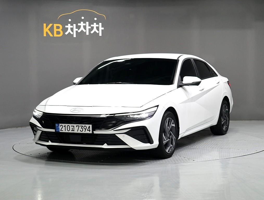 HYUNDAI Avante 2026 Blanco - Importación desde Corea - HF Imports Iquique - Foto 1