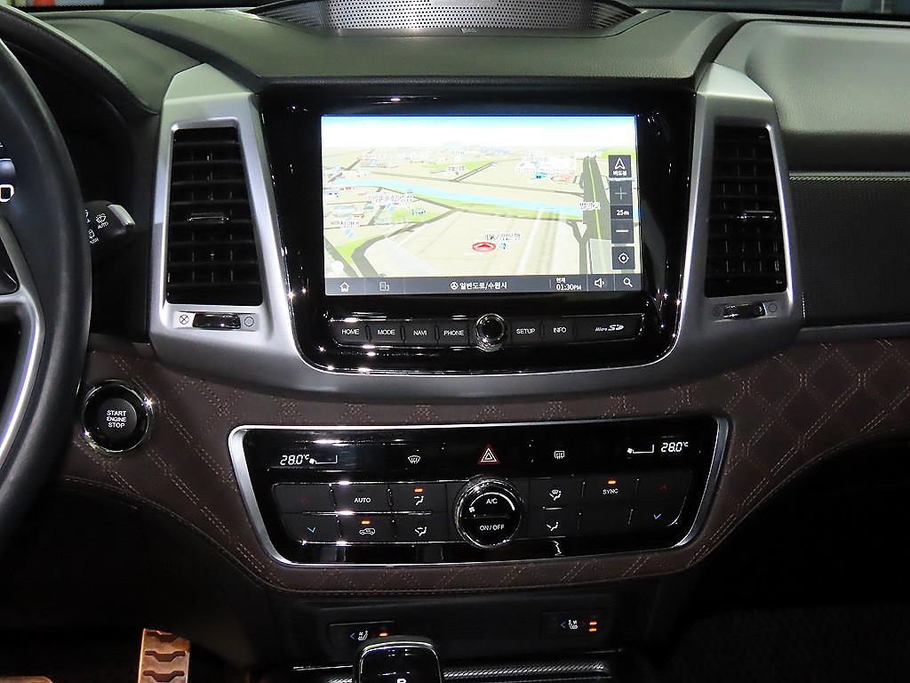 Ssangyong Rexton - Vista 11