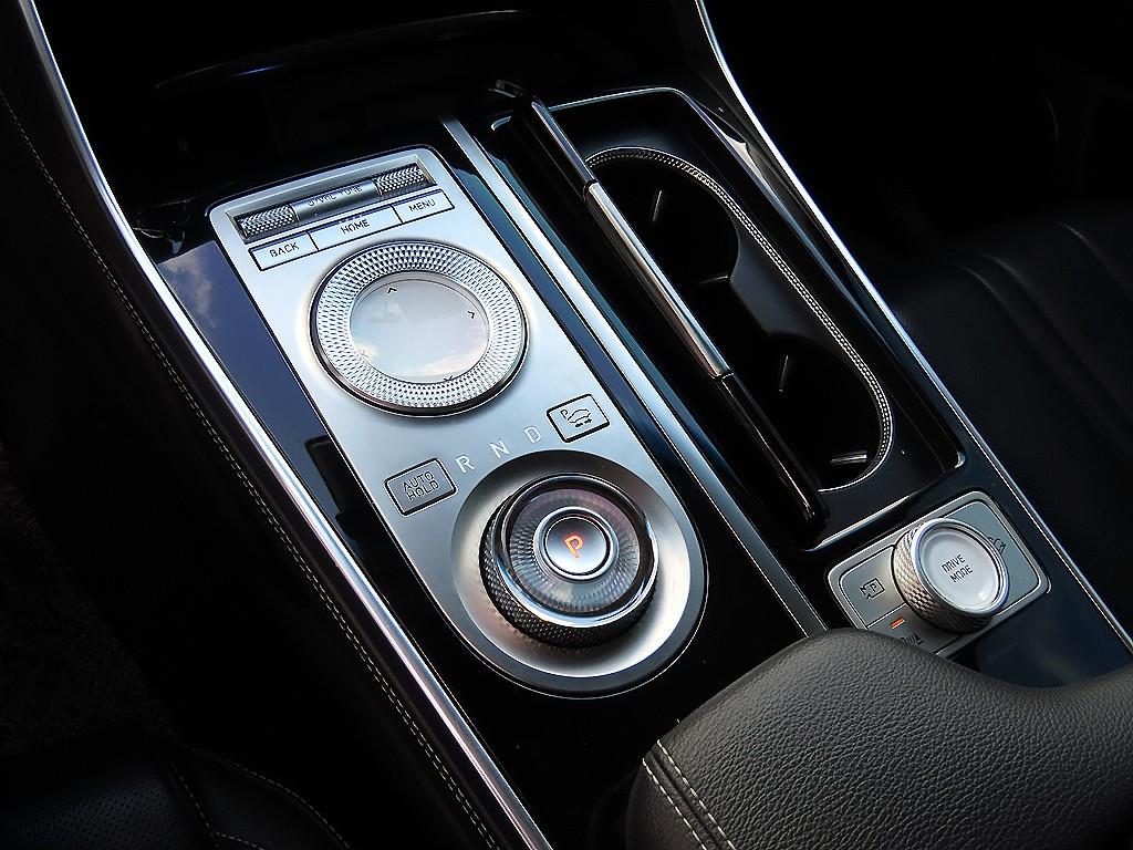 Genesis GV80 - Vista 11