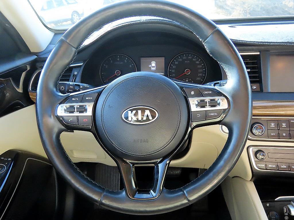 KIA K7 - Vista 7