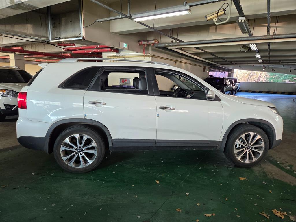KIA Sorento - Vista 5