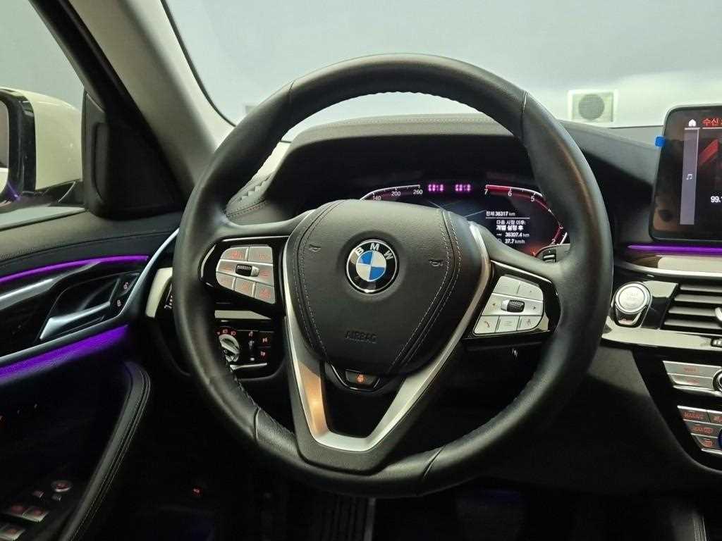 BMW 5 Series - Vista 9