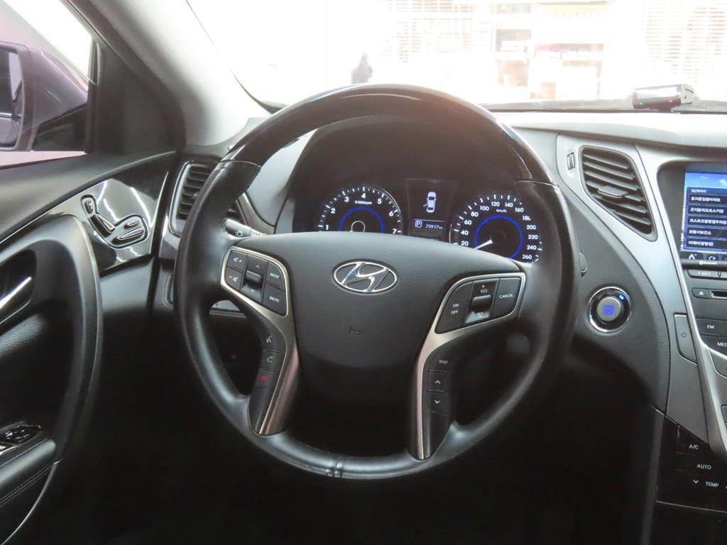 HYUNDAI Grandeur 2011 - Importación desde Corea - HF Imports Iquique - Foto 18