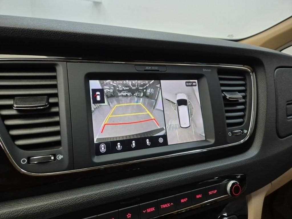 KIA Carnival 2019 Blanco - Importación desde Corea - HF Imports Iquique - Foto 14