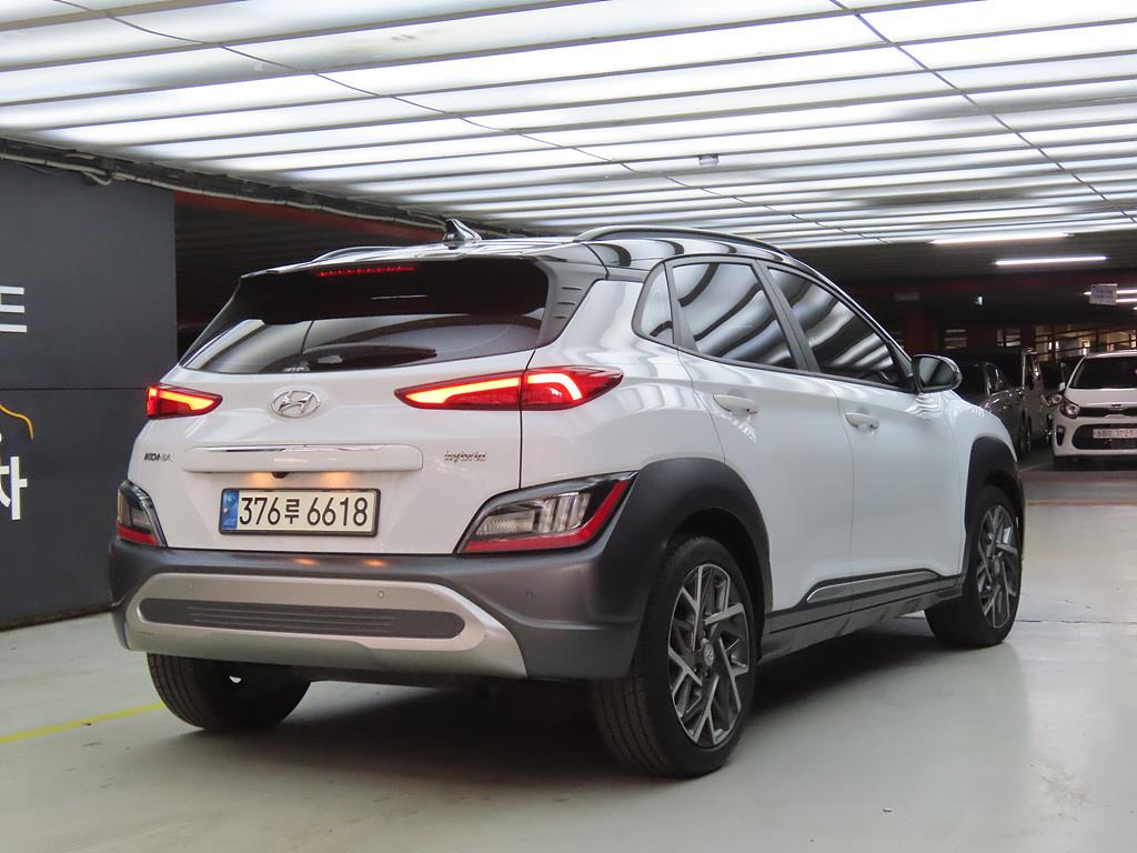 HYUNDAI Kona - Vista 4