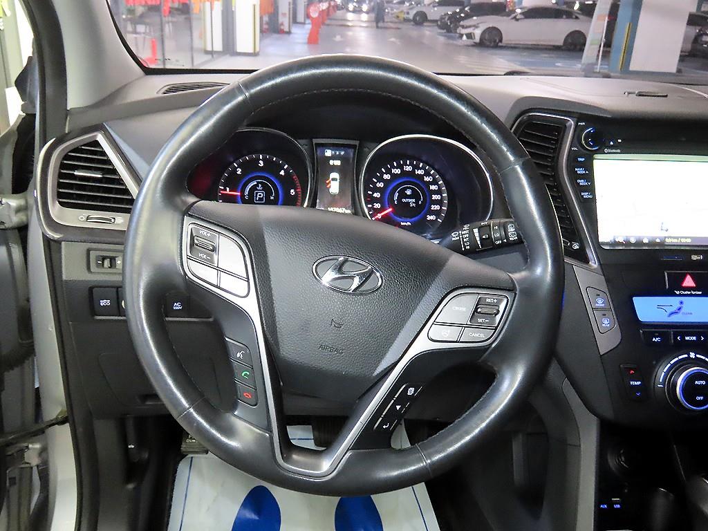 HYUNDAI Maxcruz - Vista 8
