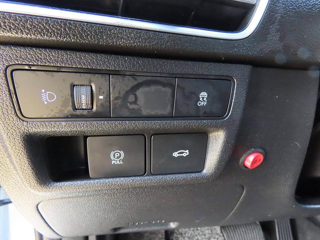 HYUNDAI Sonata - Vista 10