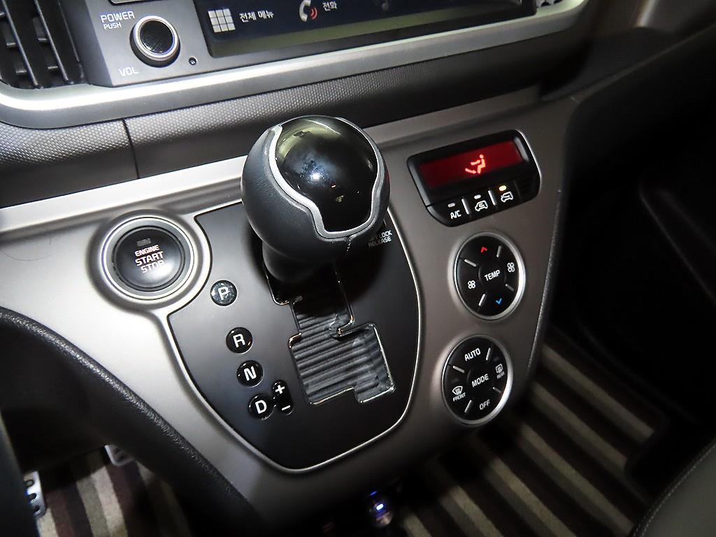 KIA Ray 2021 Negro - Importación desde Corea - HF Imports Iquique - Foto 13