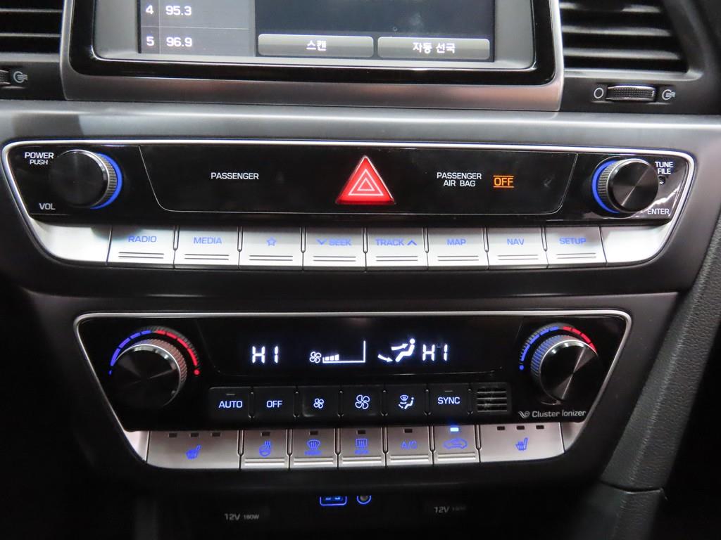 HYUNDAI Sonata - Vista 9