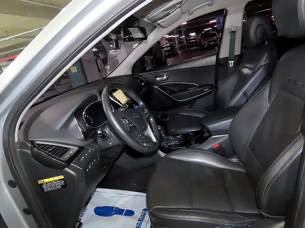 HYUNDAI Maxcruz - Vista 6