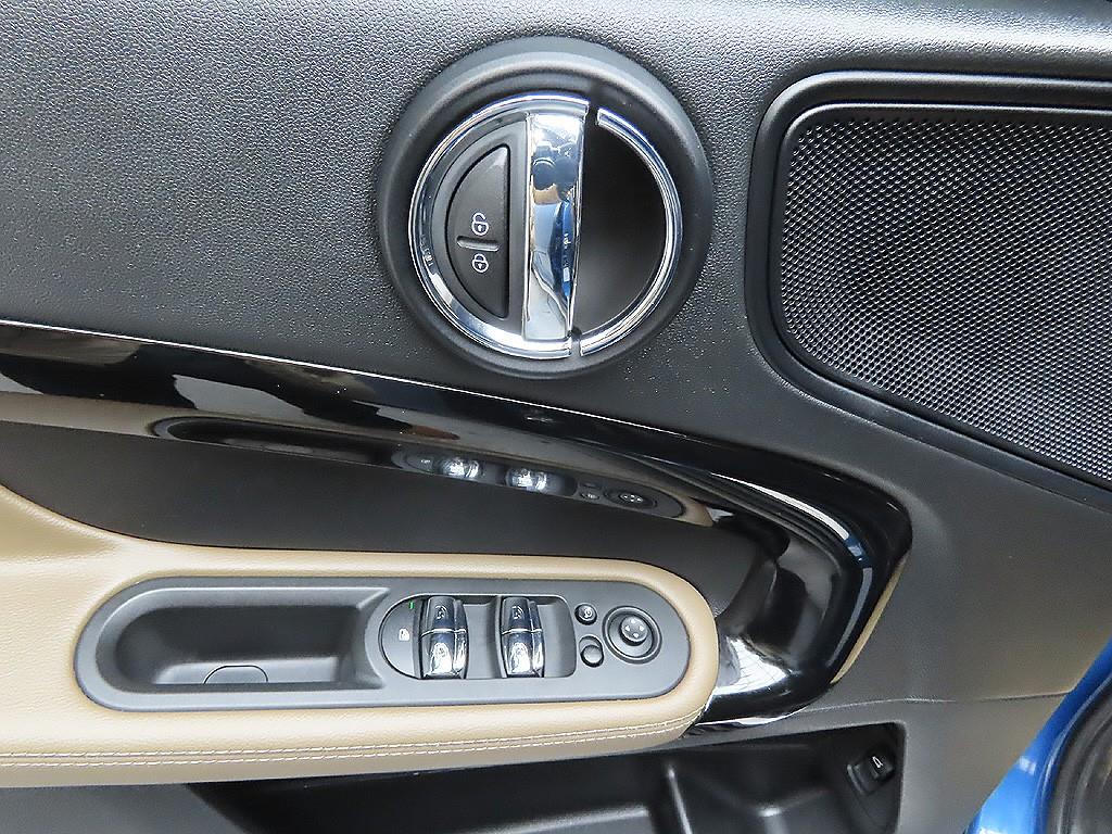 Mini Countryman 2018 Azul - Importación desde Corea - HF Imports Iquique - Foto 10