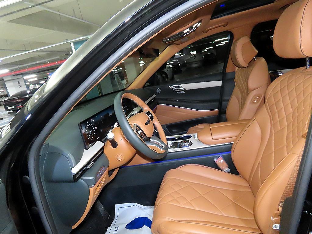 Genesis GV80 - Vista 6