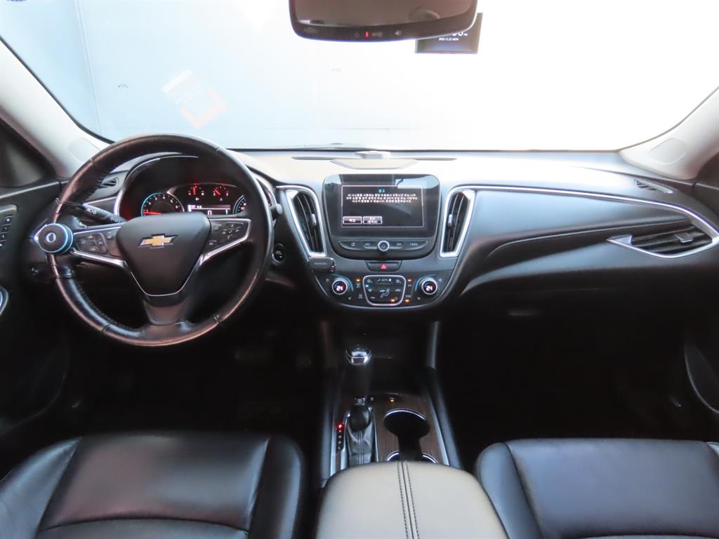 Chevrolet Malibu 2017 Gris - Importación desde Corea - HF Imports Iquique - Foto 7