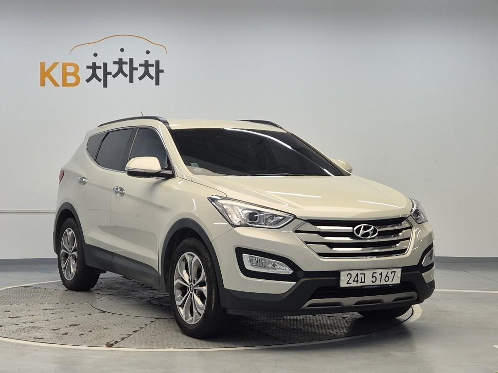 HYUNDAI Santa Fe - Vista 3