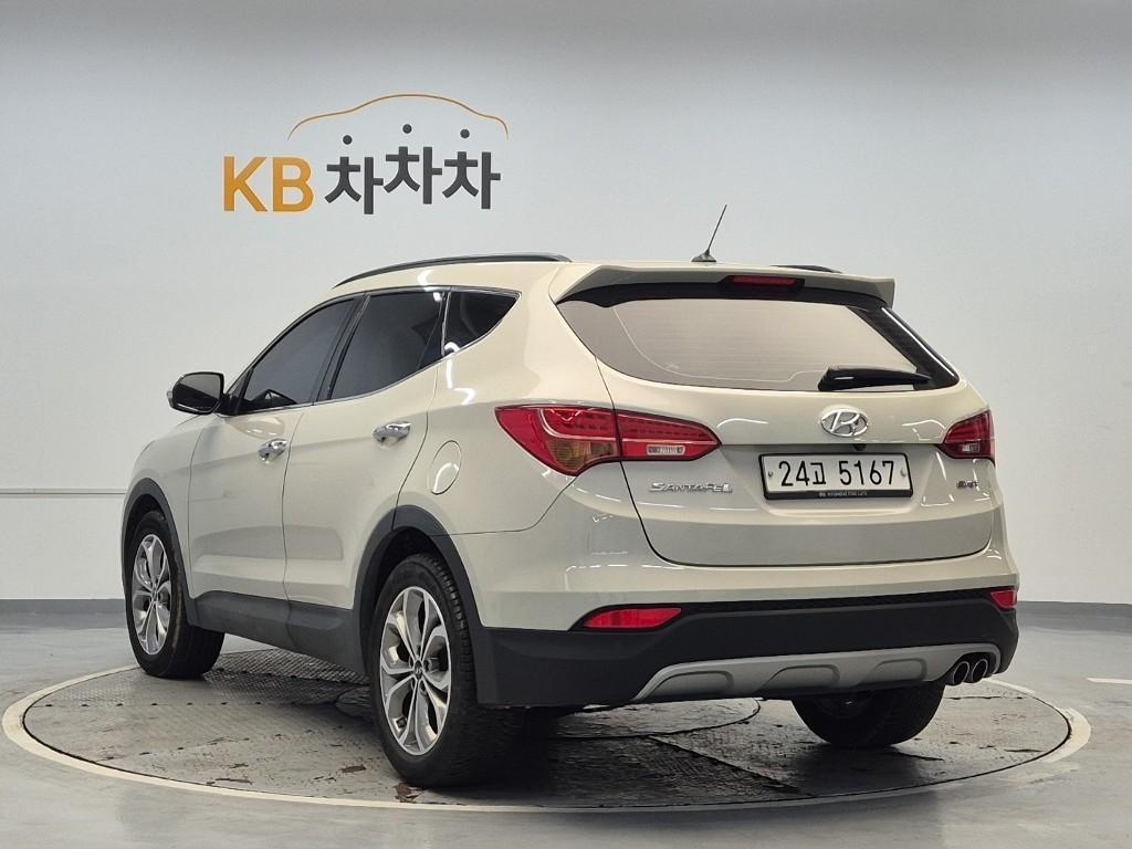 HYUNDAI Santa Fe - Vista 4