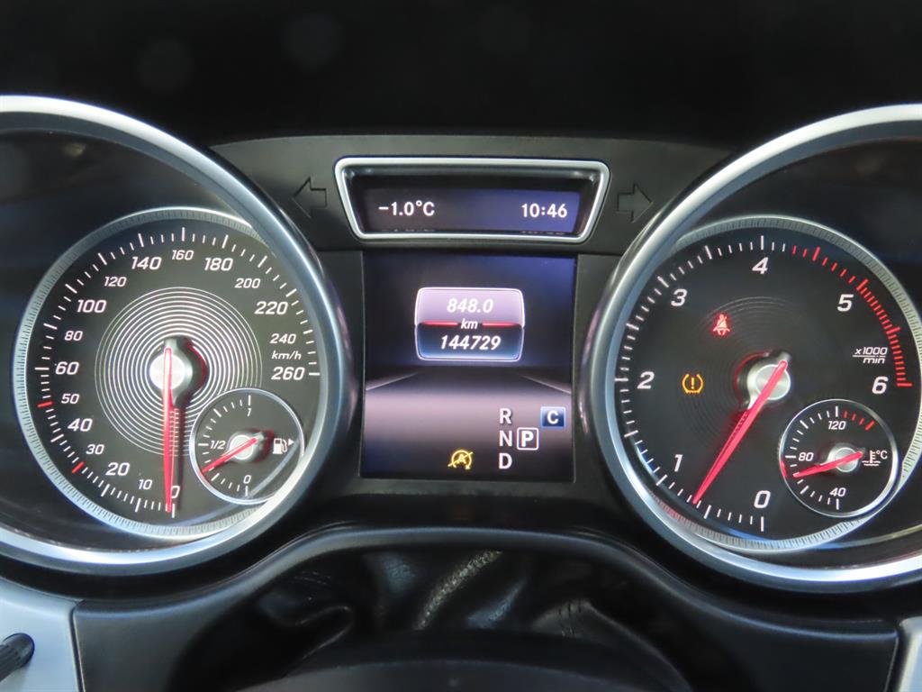 Mercedes Benz GLE Class 2018 Gris - Importación desde Corea - HF Imports Iquique - Foto 9