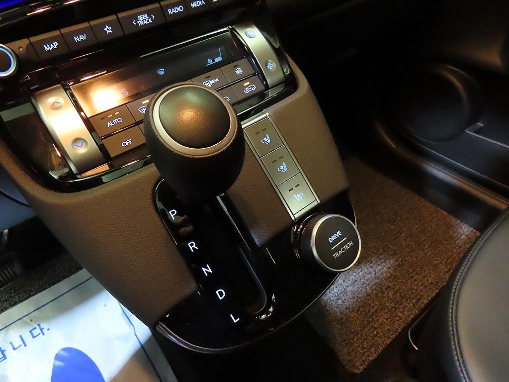 HYUNDAI Casper - Vista 12