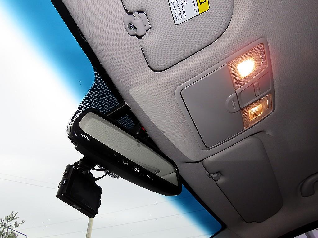 HYUNDAI Avante 2014 Gris - Importación desde Corea - HF Imports Iquique - Foto 16