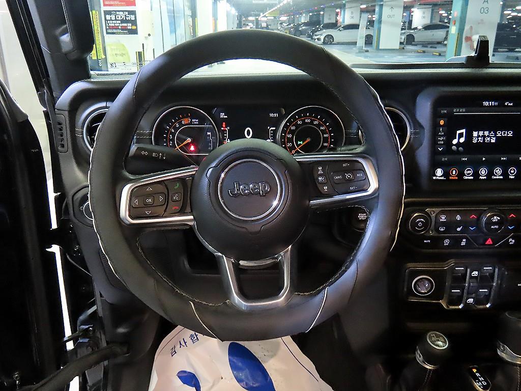 Jeep Wrangler - Vista 8