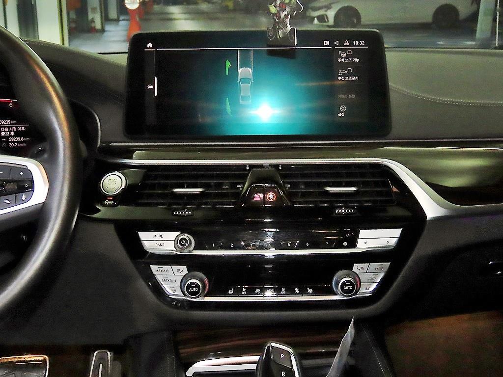 BMW 5 Series - Vista 11