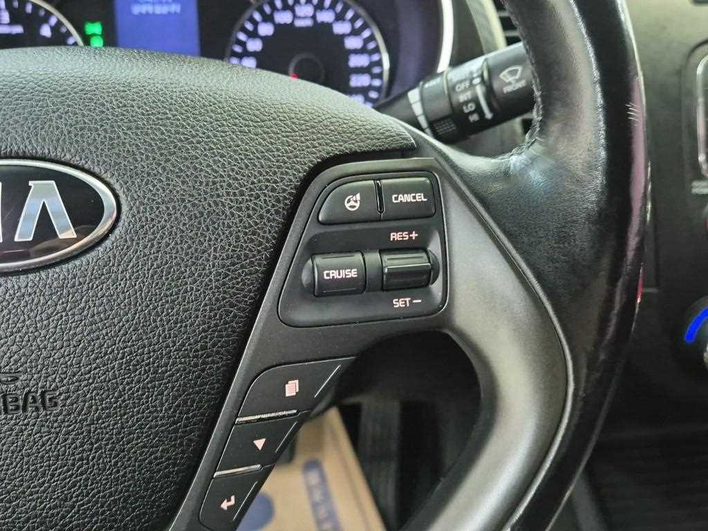 KIA K3 2015 Blanco - Importación desde Corea - HF Imports Iquique - Foto 14