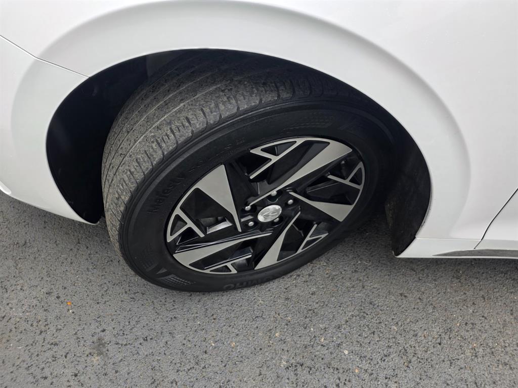 HYUNDAI Grandeur - Vista 5