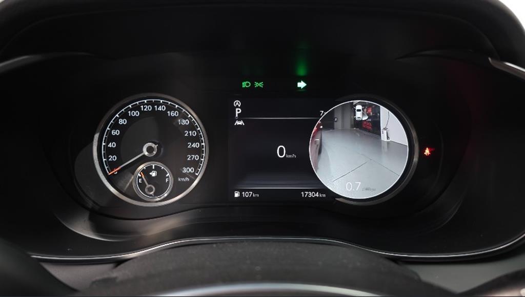 Genesis G70 - Vista 6