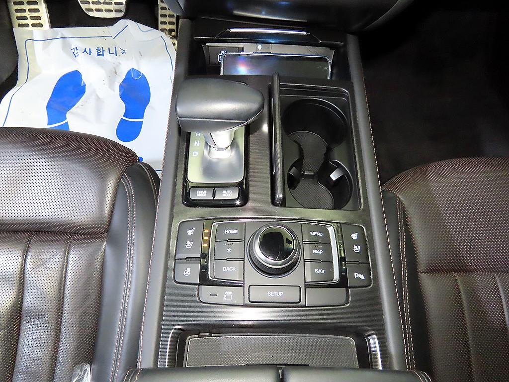 Genesis G80 - Vista 12