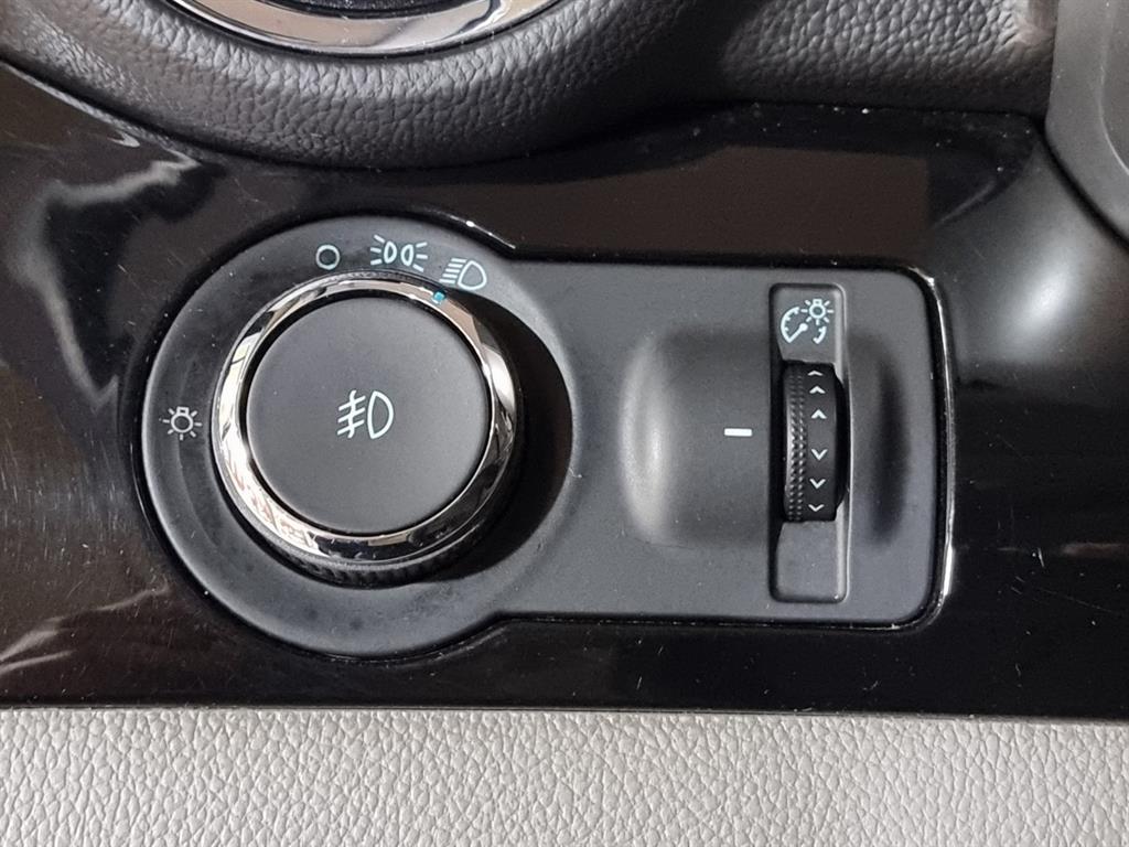 Chevrolet Orlando 2015 Gris - Importación desde Corea - HF Imports Iquique - Foto 17