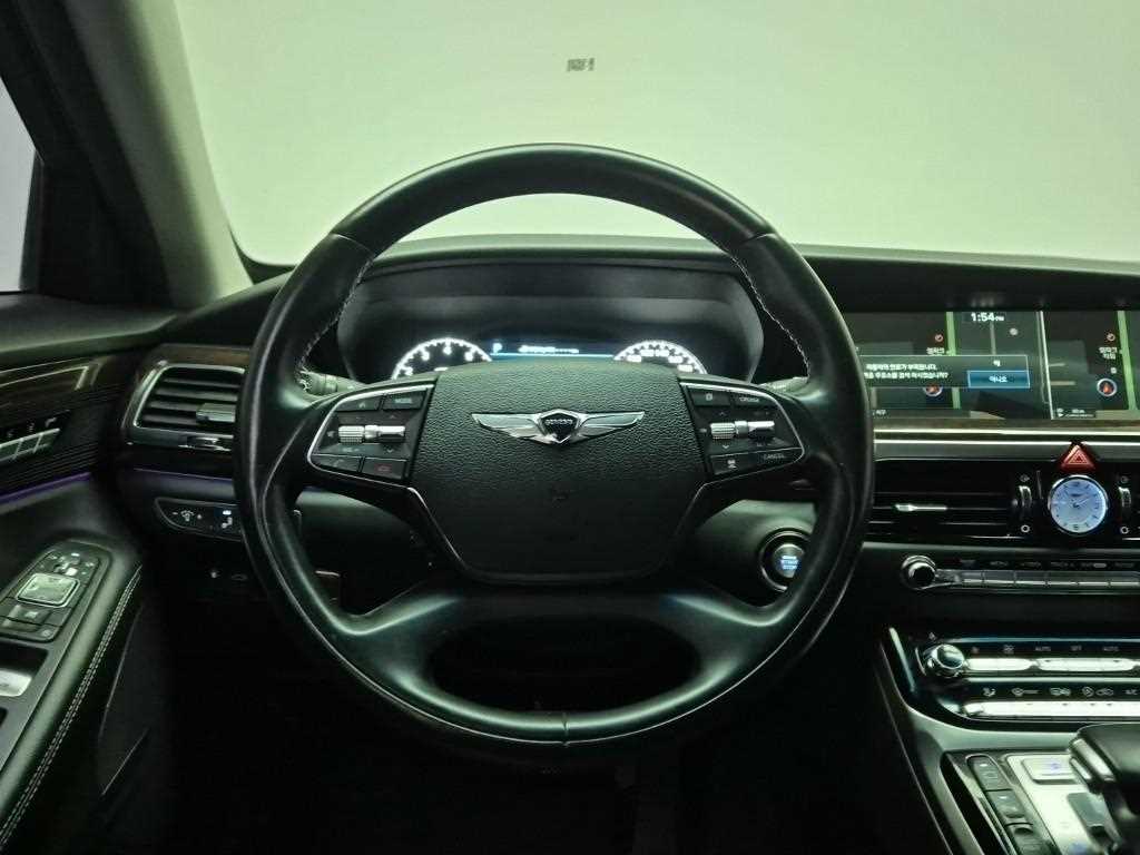 Genesis EQ900 - Vista 9