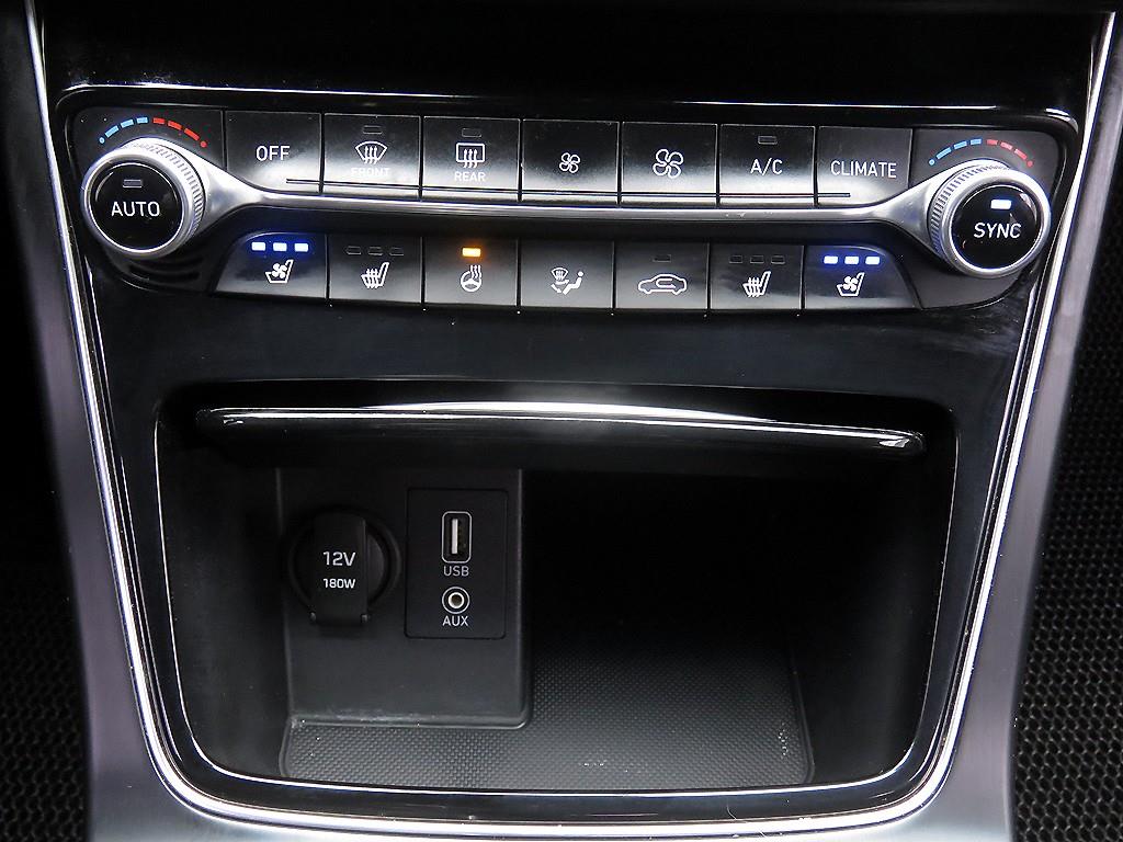 HYUNDAI Grandeur - Vista 12