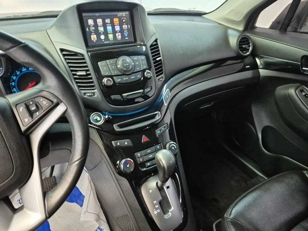 Chevrolet Orlando - Vista 10