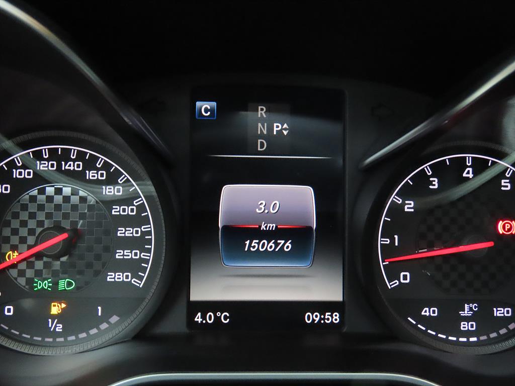 Mercedes Benz C Class - Vista 10