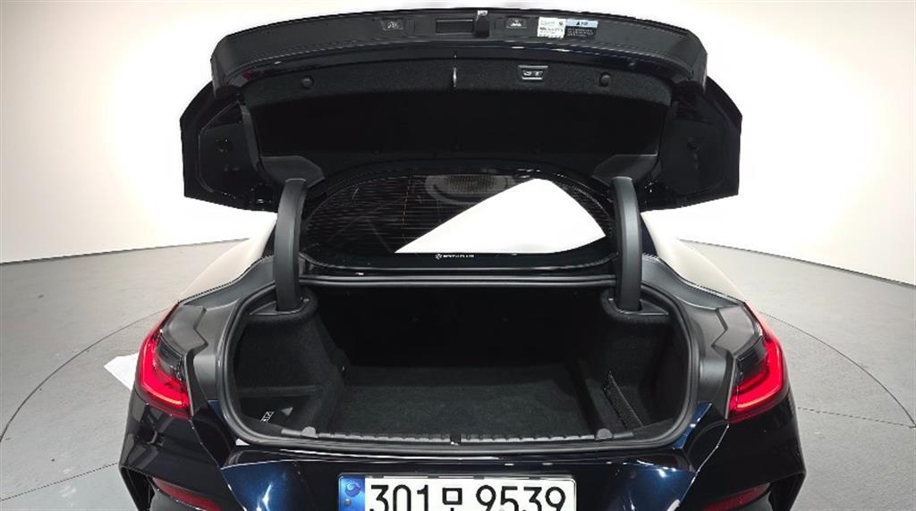 BMW 8 Series 2021 Negro - Importación desde Corea - HF Imports Iquique - Foto 20