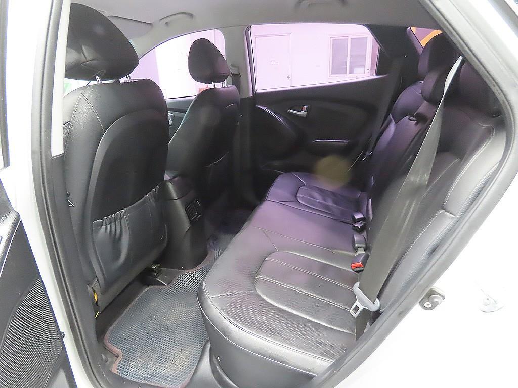 HYUNDAI Tucson 2015 Plateado - Importación desde Corea - HF Imports Iquique - Foto 9