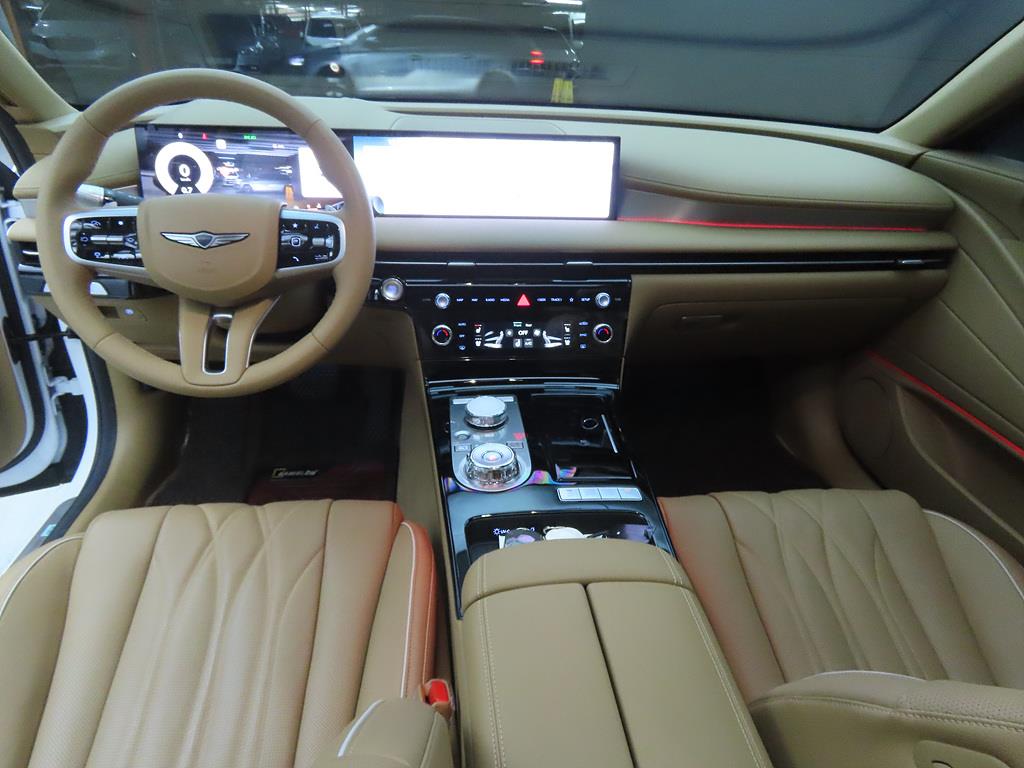 Genesis G80 - Vista 7